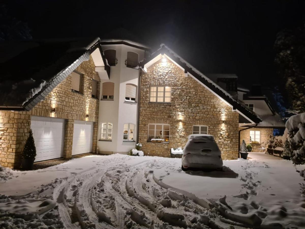Ferienwohnung Am Eifelsteig 로에트겐 외부 사진