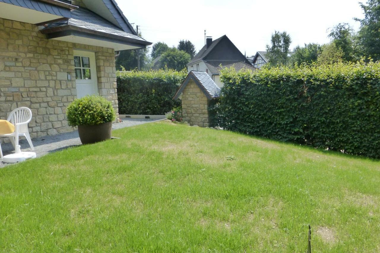 Ferienwohnung Am Eifelsteig 로에트겐 외부 사진